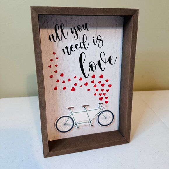 Reversible Valentines Day Decoration ALL YOU NEED IS LOVE-HAPPINESS IS HOMEMADE - Picture 3 of 10